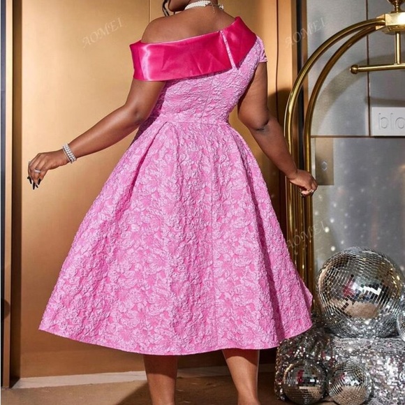 Plus Size Off-Shoulder Pink Jacquard A-Line Midi Dress – Size 0X (Size 12) NWT - Picture 2 of 8